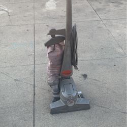 KIRBY vacuum With Extra accessories