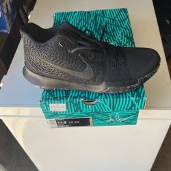 Nike Kylie 3