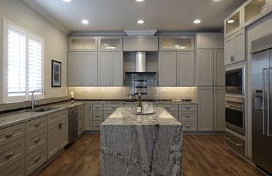 Kitchen cabinets Vanities Pantries Custom Cabinets Custom Closets