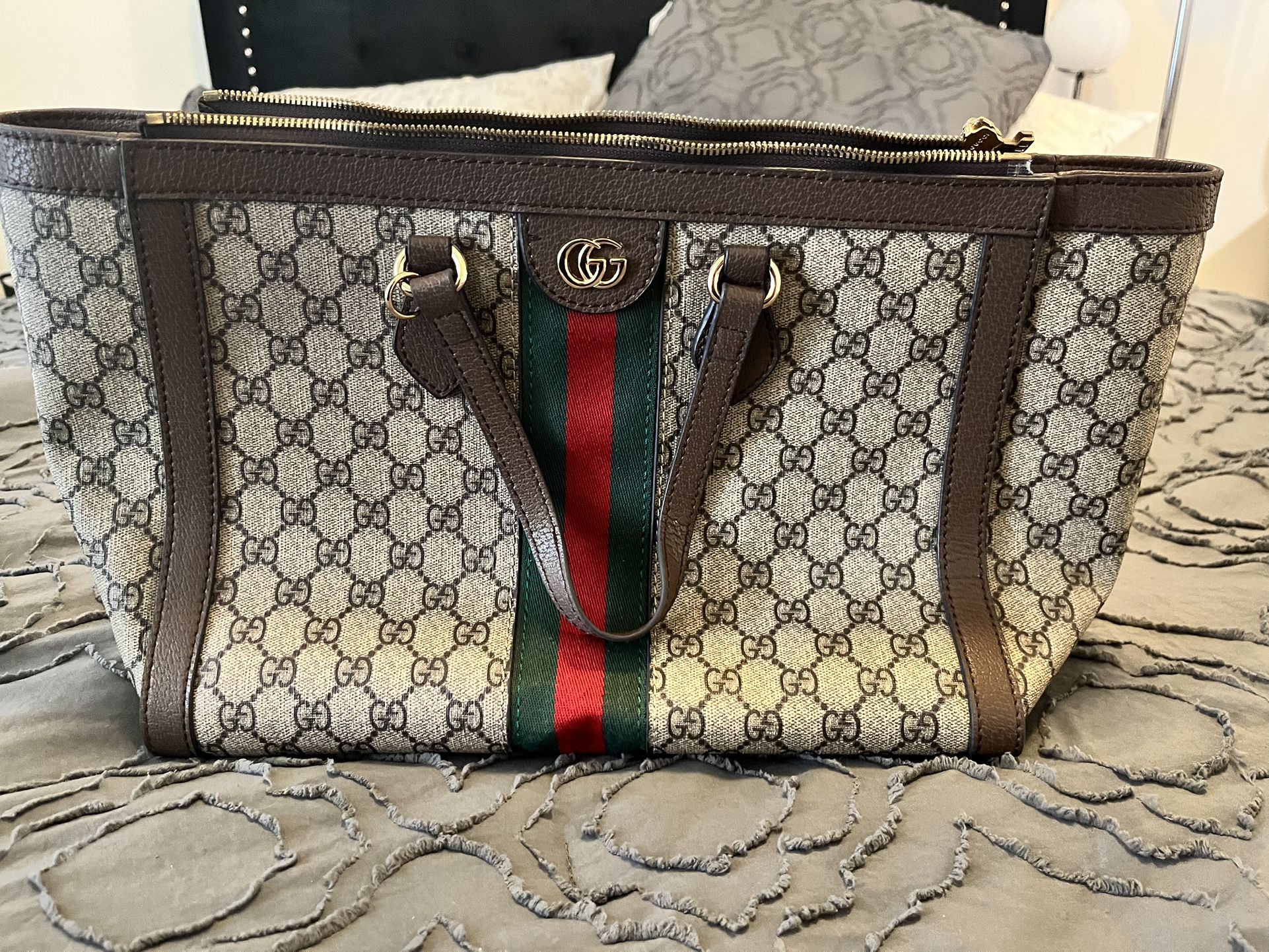 Gucci OPHIDIA GG MEDIUM TOTE