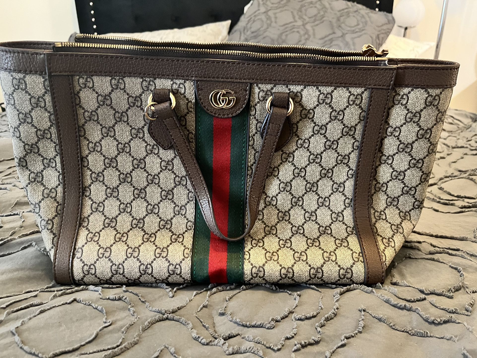 Gucci OPHIDIA GG MEDIUM TOTE