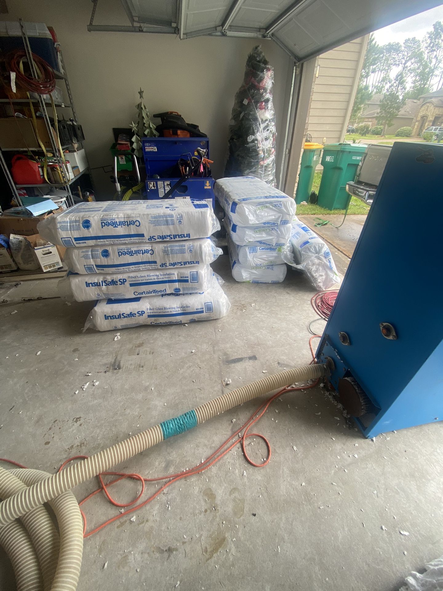 Fiberglass Blown In Insulation