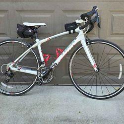 Women’s Trek Silque bike (reduced price)