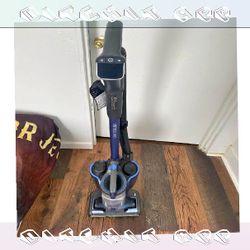 control the Twin Vacuum Cleaner - Strong Cleaning Power