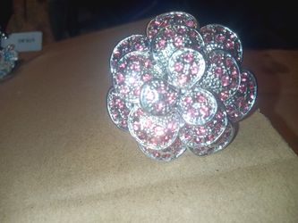 Pink Rhinestone Flower Pedal Ring