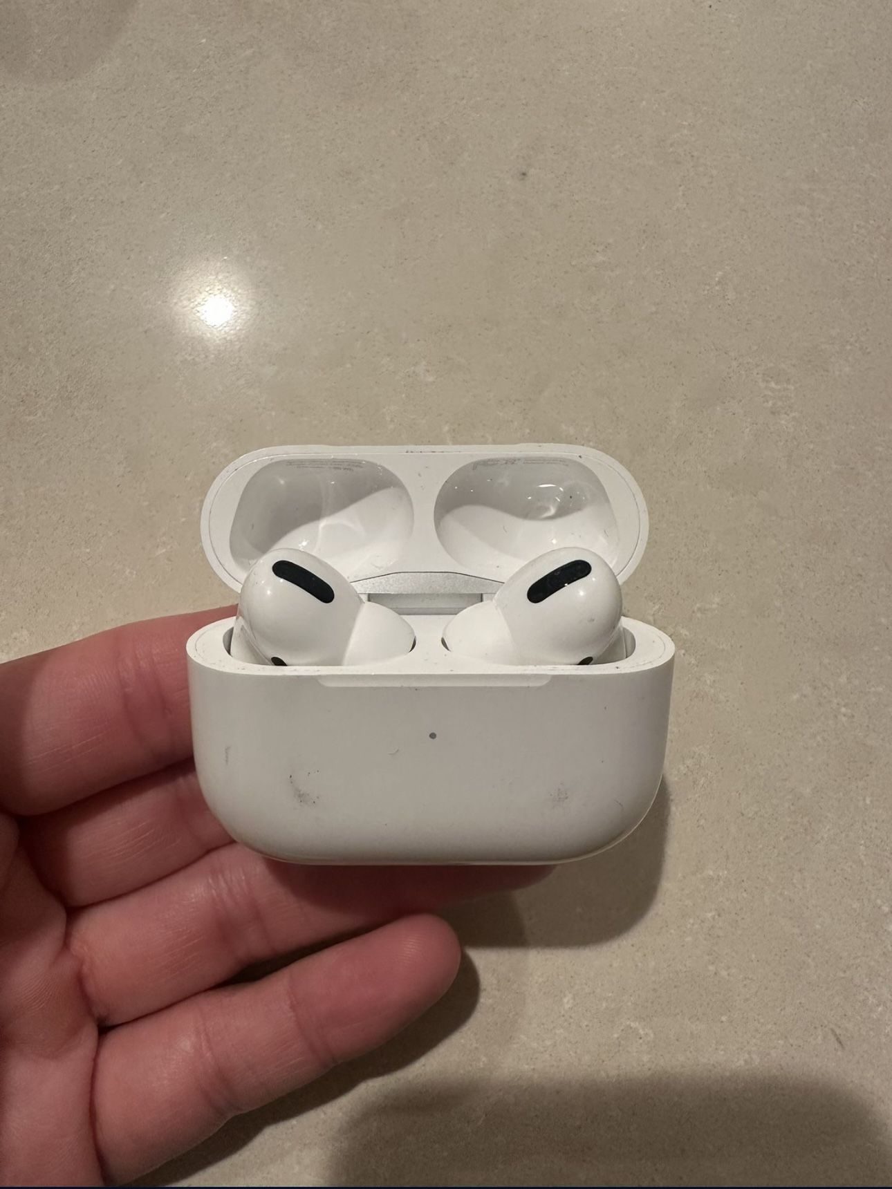 AirPod Pros (1st Generation)