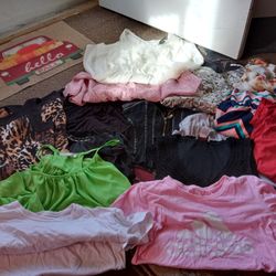 Womans /Girls Shirts/Dresses Clean Size Medium and Large $3.00 Each Or All For $15.00