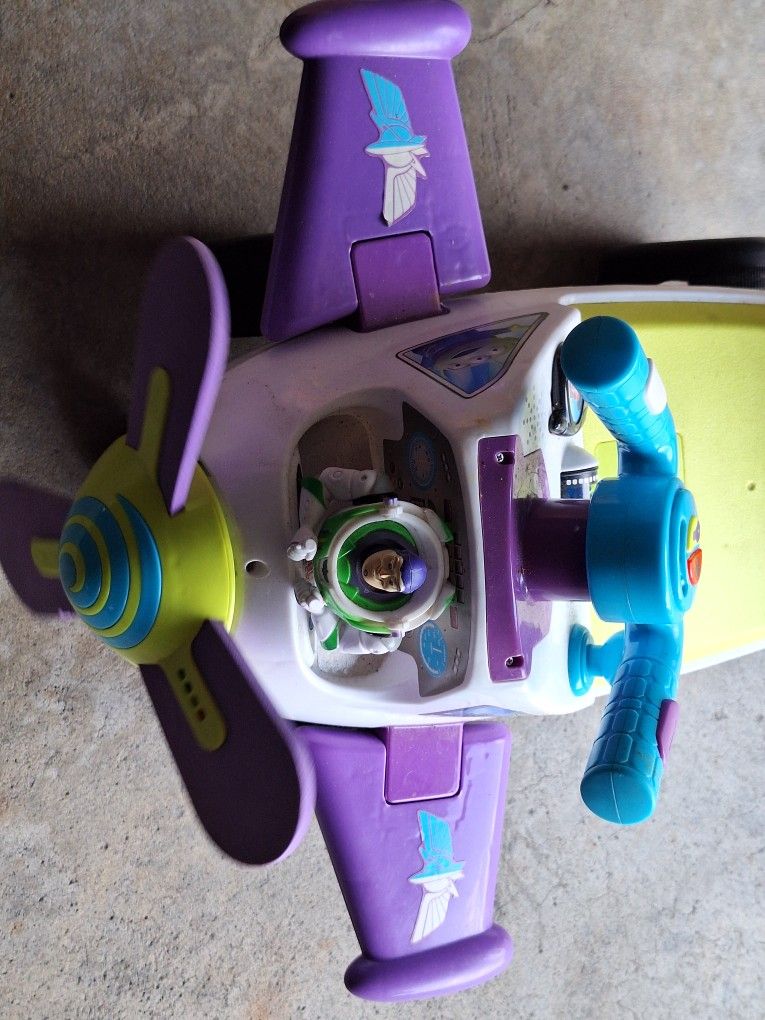 Disney Buzz Light Riding  Toy
