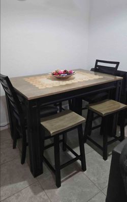Mesa amplia