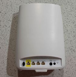 Orbi RBR50 mesh wifi router system