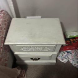 6 Drawer Dress And 2 Drawer Night Stand 
