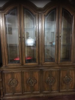 Good condition dining hutch