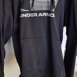 Under Armour Mens Hoodie Medium