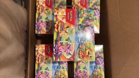 10 Prismatic Tin Displays