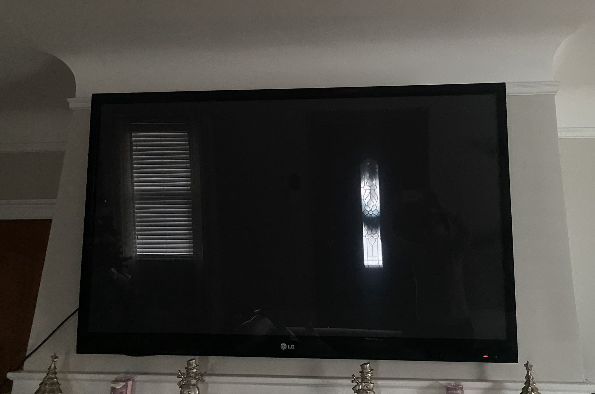 LG 50 inch Plasma TV (SEND OFFERS)