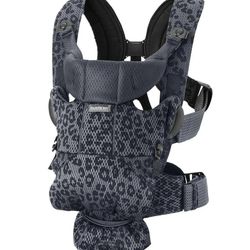 Baby Bjorn Carrier Free