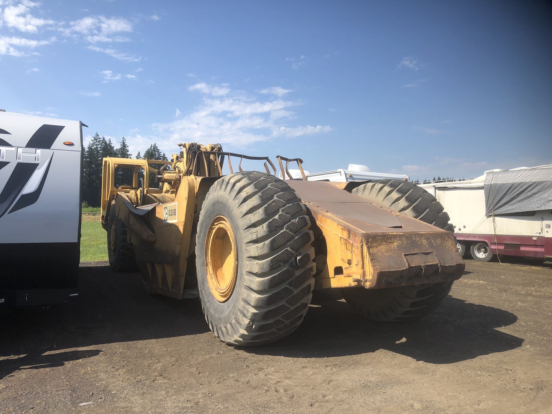 Caterpillar 631B Motor Scraper