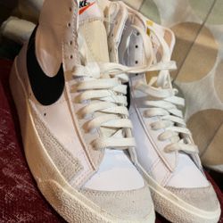 Nike Blazers 