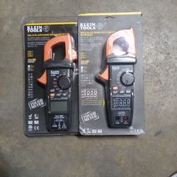 Klein Tools 600A Ac/DC Auto Ranging Digital Clamp Meter