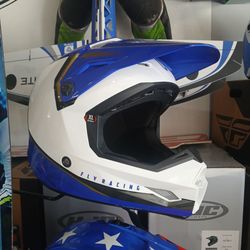Fly racing motocross off-road helmet brand new special summer deal available in different sizes$120