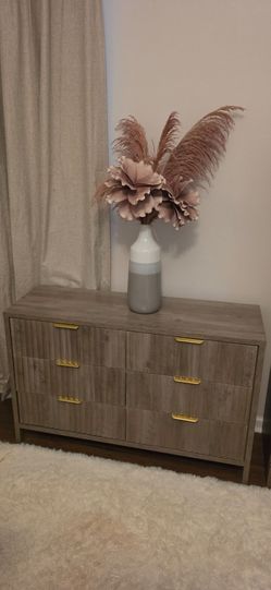 Fluted Dresser 6 drawers