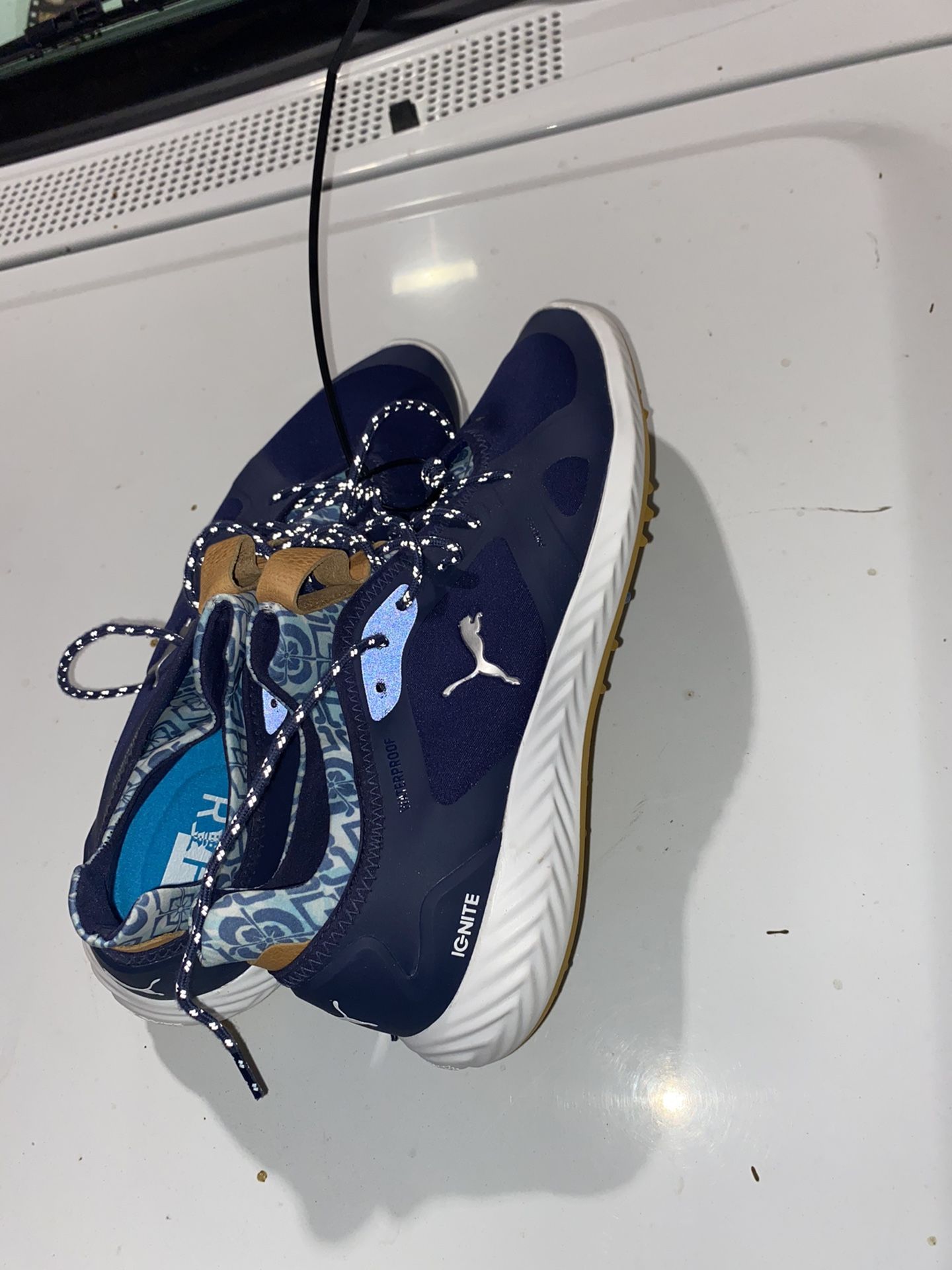 Size 9 Golf Shoes