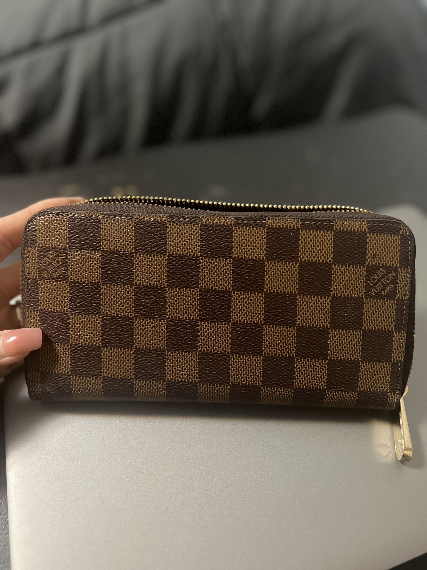 Louis Zippy Wallet