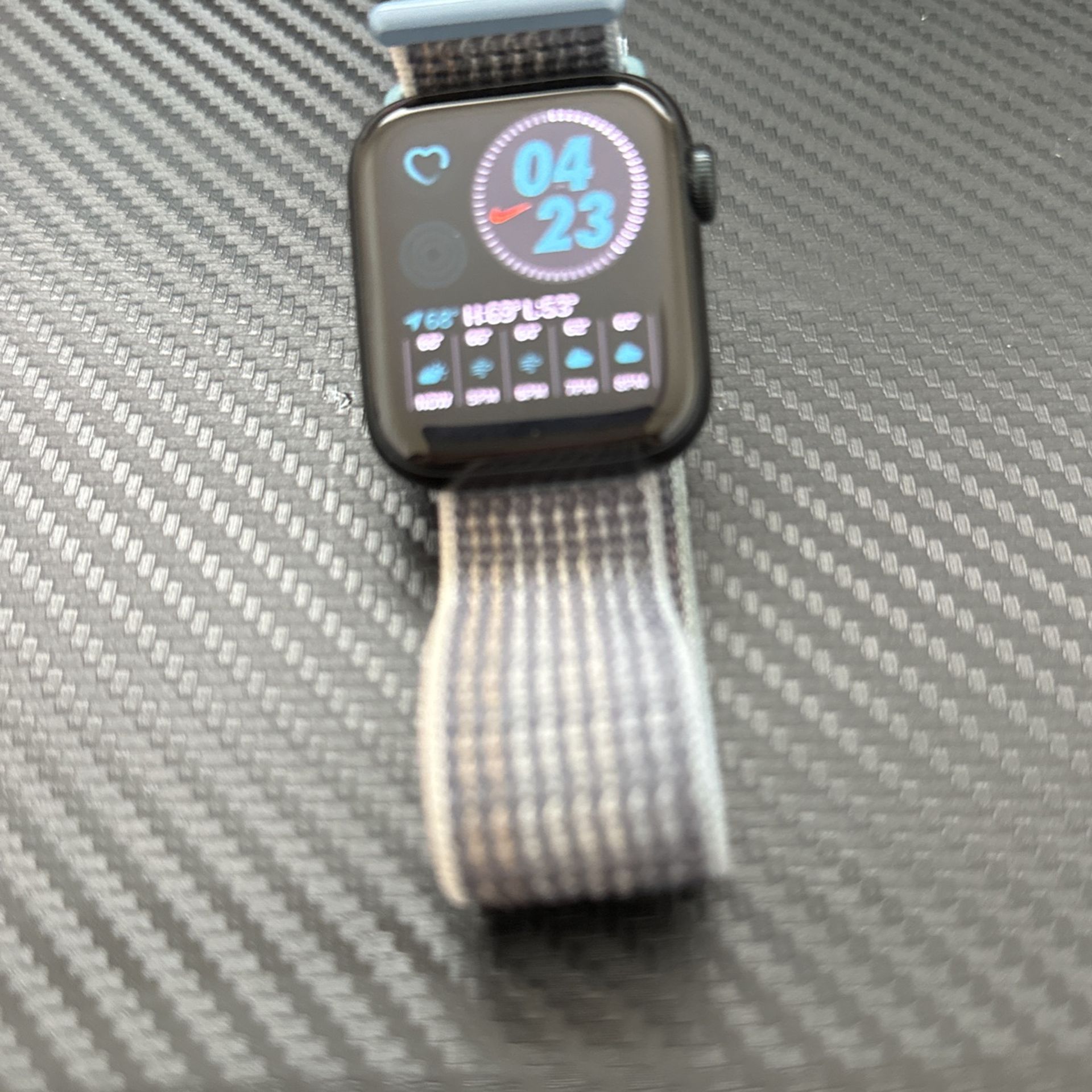 Apple Watch SE