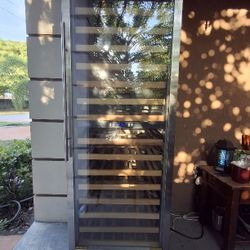 Wine Celler (VinoTemp)