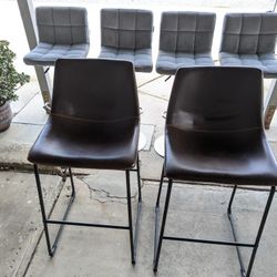 Bar Stools 