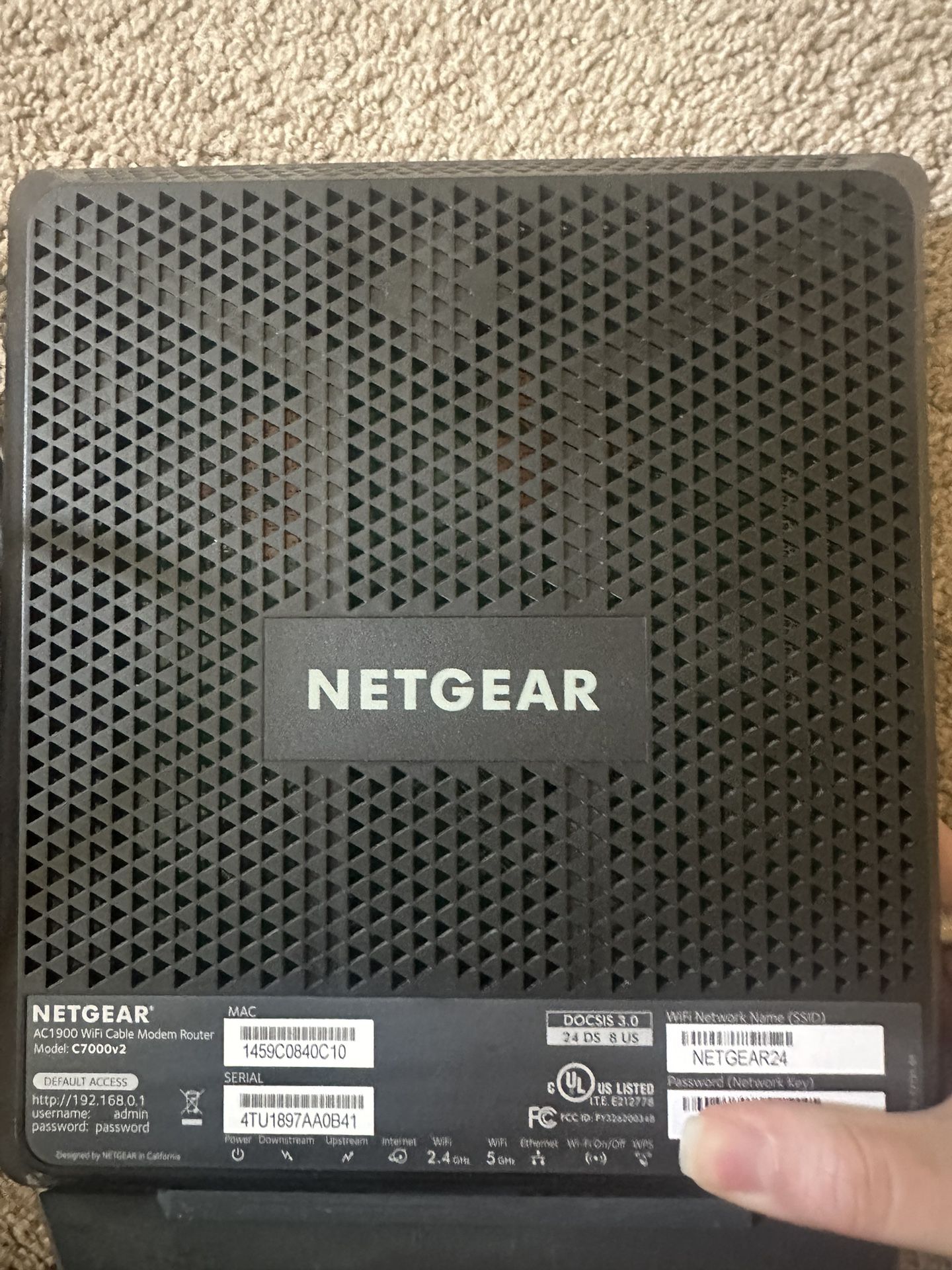 Netgear C7000v2 Modem + Router