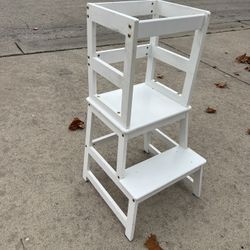 Kids Helping Kitchen Tower