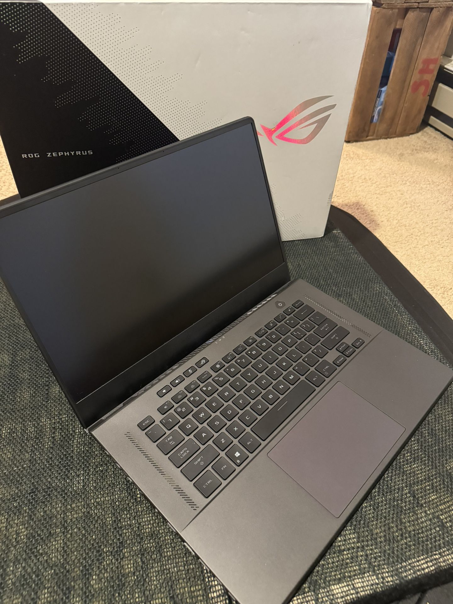 Asus ROG G15 Gaming Laptop - RTX 3060 / Ryzen 9 / 24 GB RAM