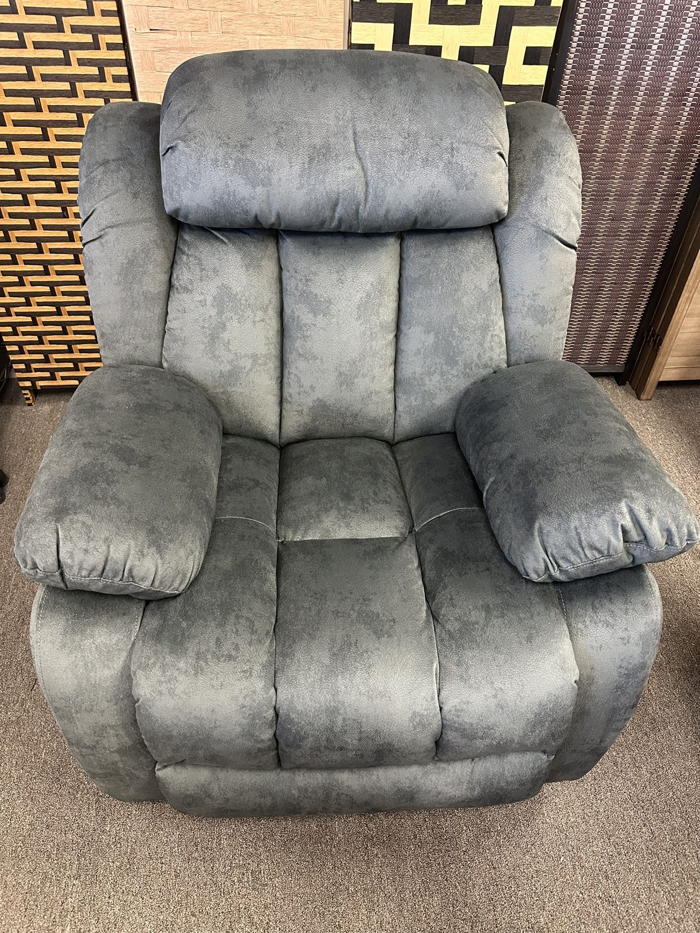 Massage Swivel Rocker Recliner with Heat and Vibration, Manual Rocking Recliner Chair with Vibrating