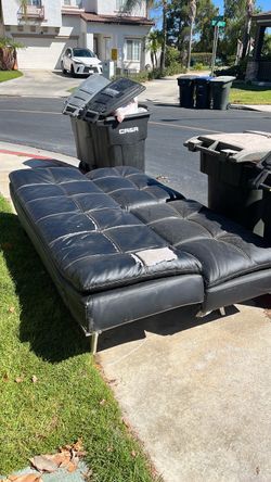 Free futon