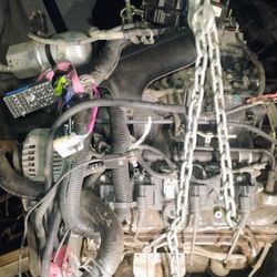 GM)  6.0 HD  Vortec V8 engine