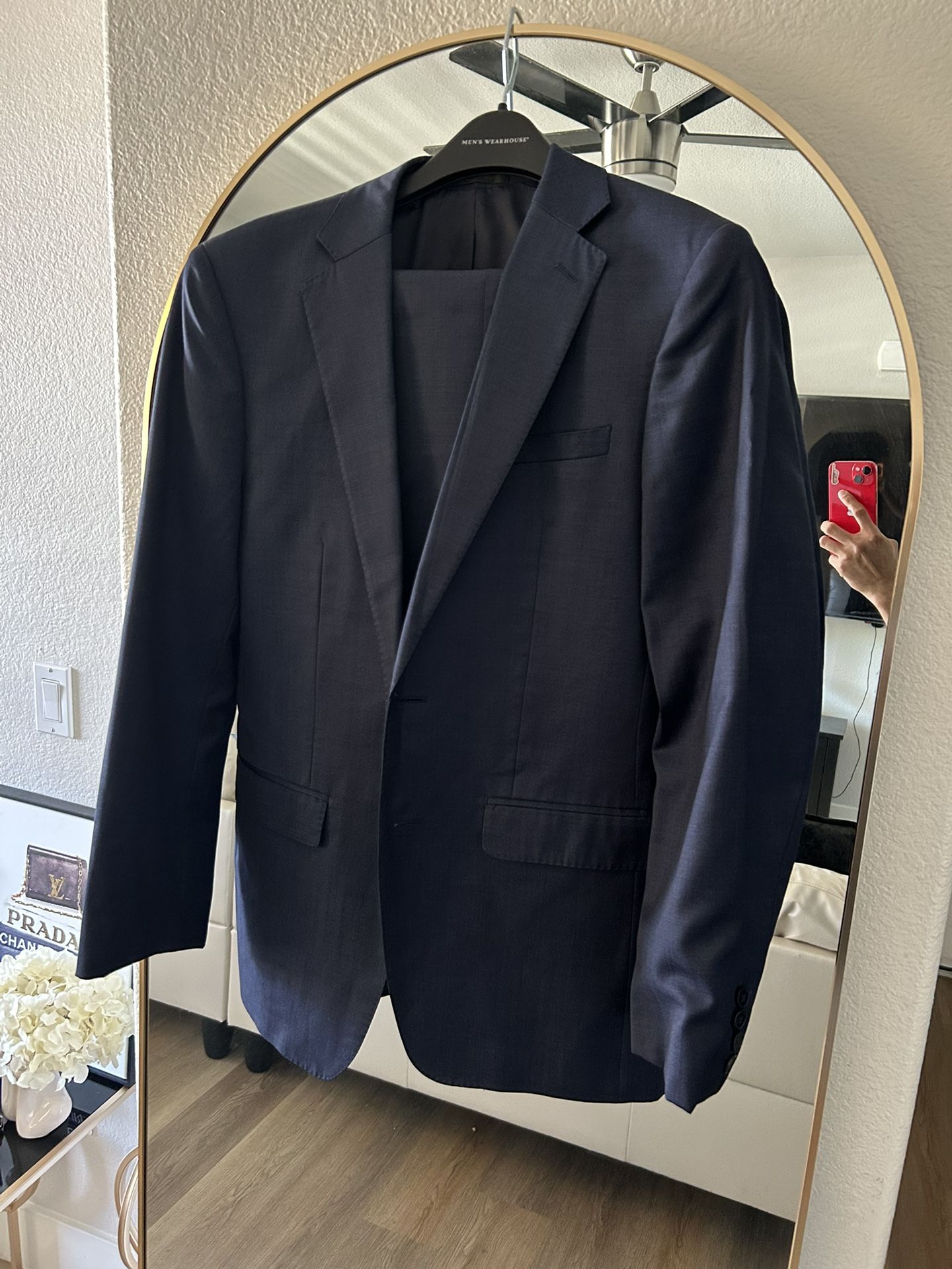 Men’s Suit Calvin Klein