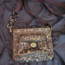 Womens COACH purse