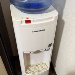 Black & Decker  Water Dispenser 