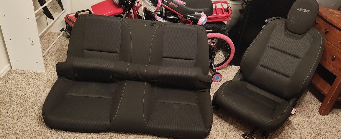Camaro Seats