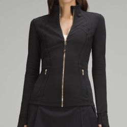 Gold Zipper Black Lululemon bbl jacket