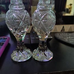Gorgeous Vintage Tall Footed Cut Crystal Salt & Pepper Shaker Set TwIst Caps 6.25"