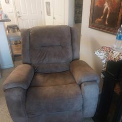 Recliner