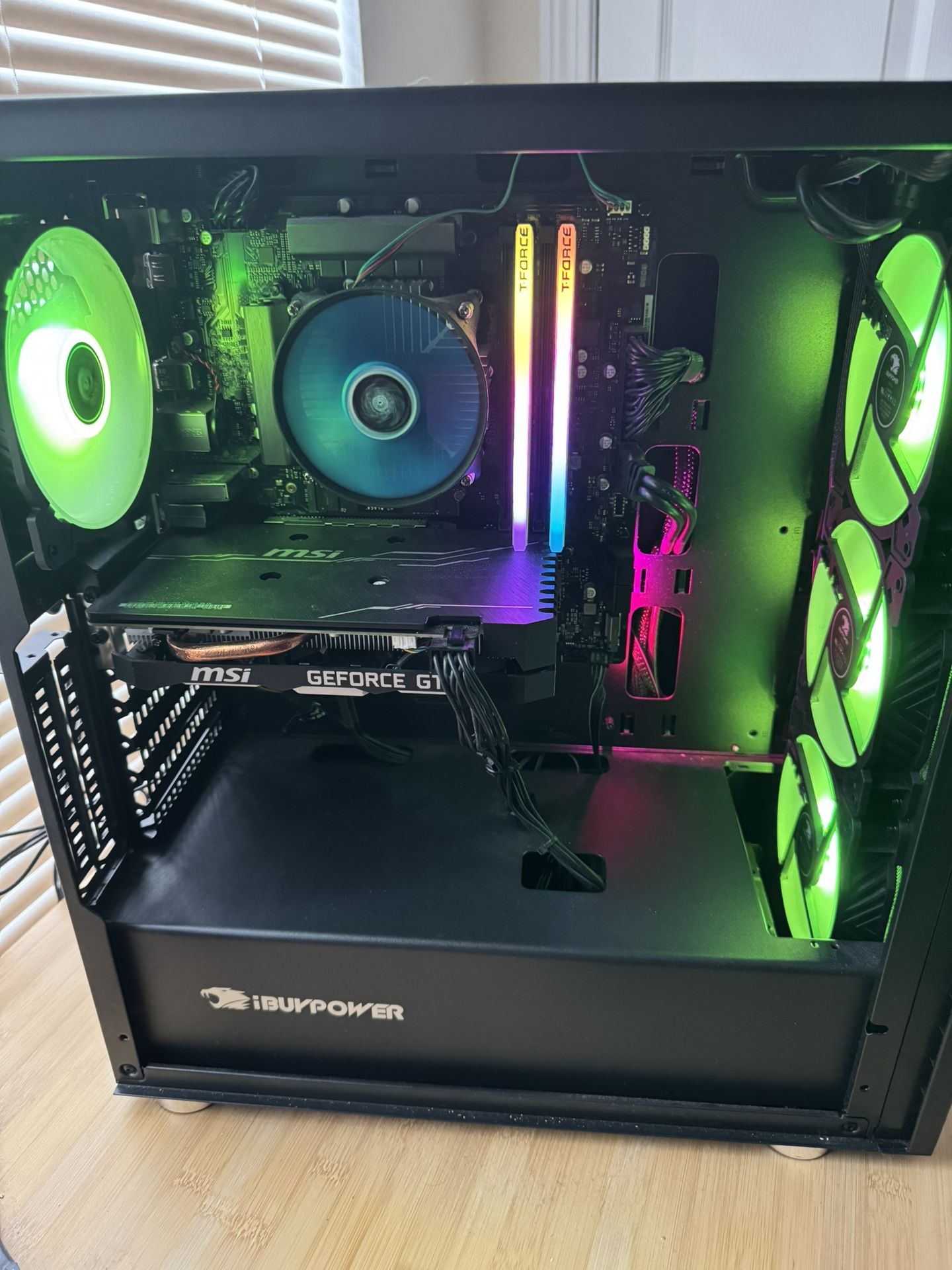 Gaming Desktop And Gaming Monitor