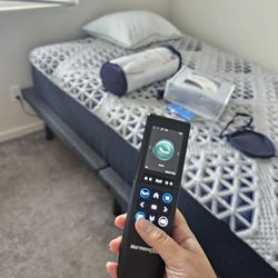 Hybrid MattressFirm Matress Full W/adjustable Frame