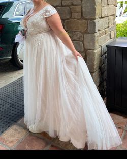 Size 18w wedding dress