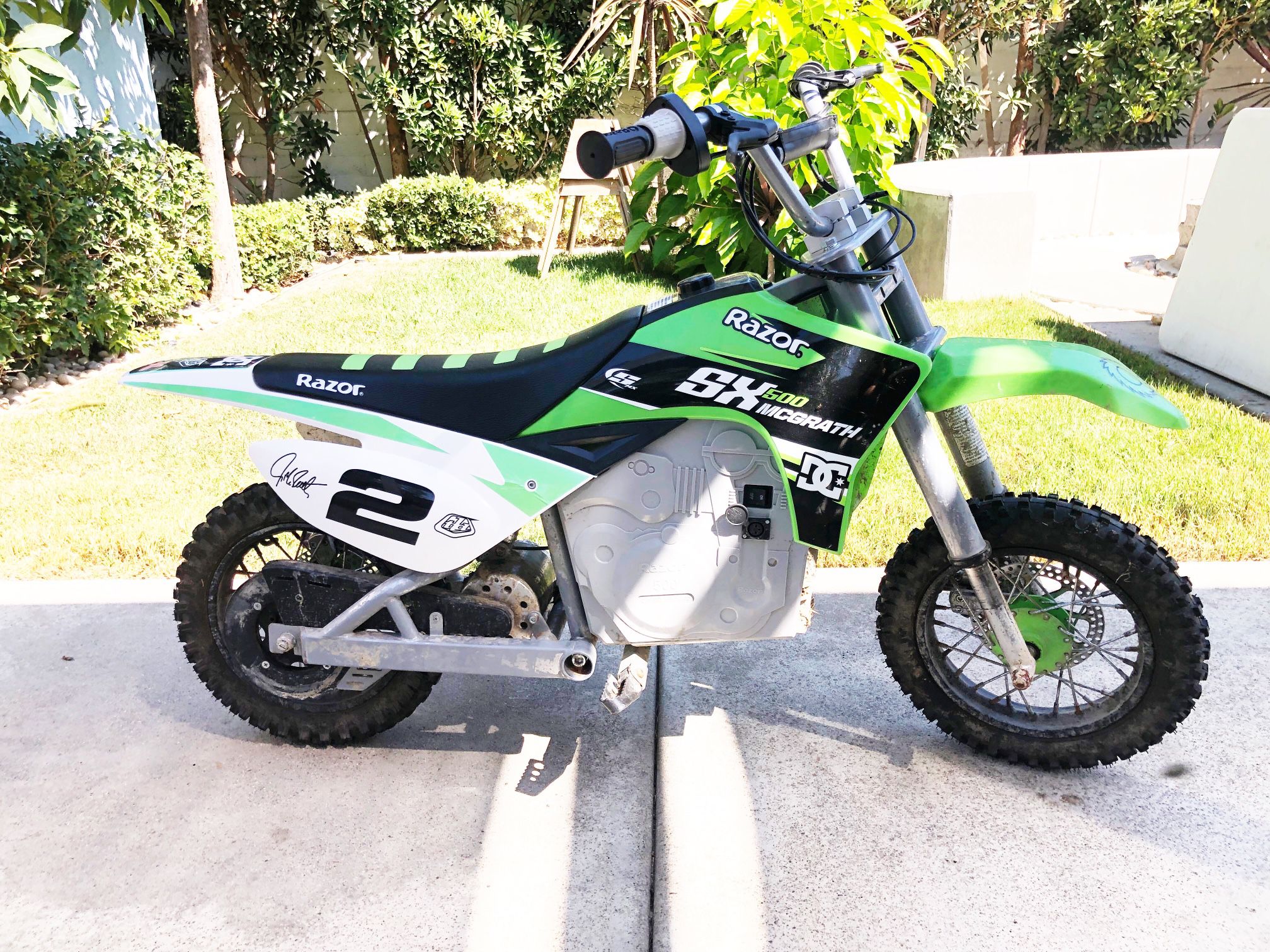Razor Dirt Rocket SX500 McGrath Electric Motocross Bike - FFP