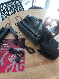 GE CG680 VHS Camcorder