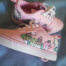 New Hk Heelys 