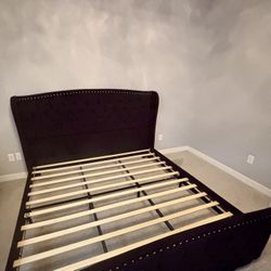 King Bedframe 